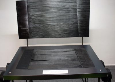 Reproduction tactile du tableau « PEINTURE - 14 AOÛT 1979 » de Pierre Soulages, Composition sonore de Emtao