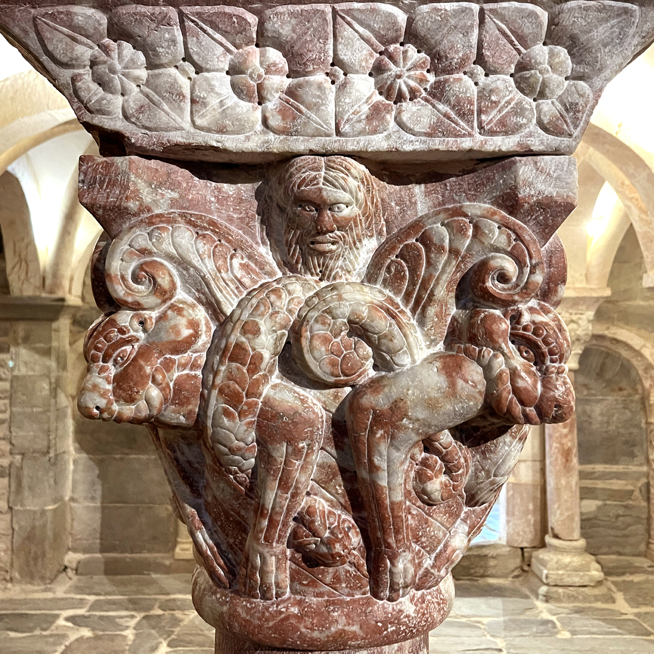 tpBATCHRIST SERPENTS 45 X 45 Transposition et puzzle vitrail